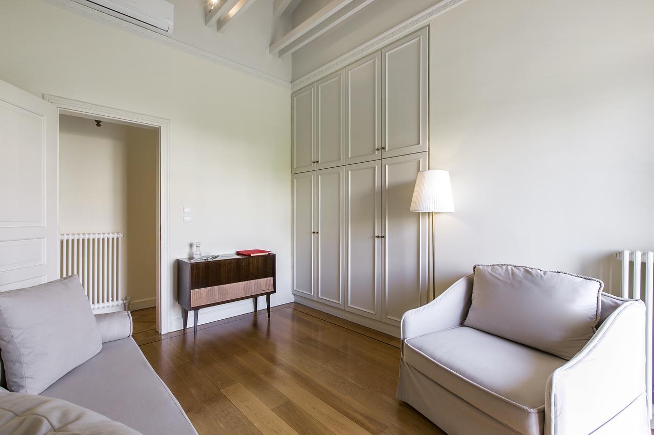 Aerides 3 Luxury Suites เอเธนส์ ภายนอก รูปภาพ
